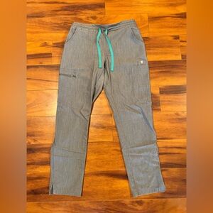 Figs Womens Yola Skinny Leg Scrub Pant Graphite XSP (two available)